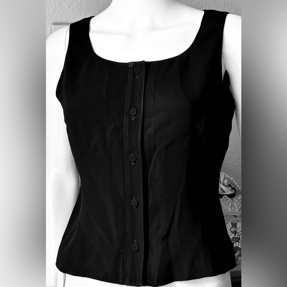 Vintage Dana Buchman Vest Button Down 50% blend Viscose in Black Size 6
